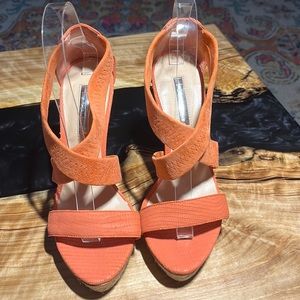 H by Halston Platform Stiletto Criss Cross Strap Open Toe Heels In Coral.  Sz 8